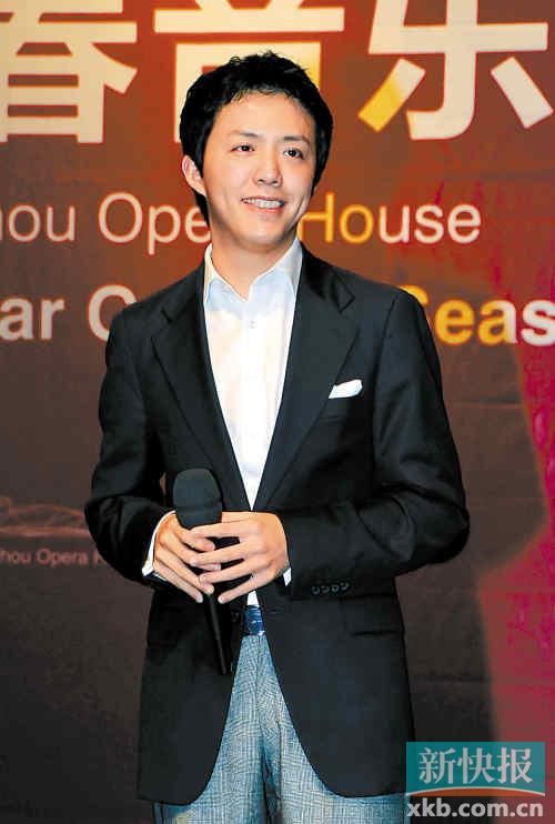 金钟奖钢琴比赛高科技产品亮相，激烈赛事展现音乐与科技的完美融合