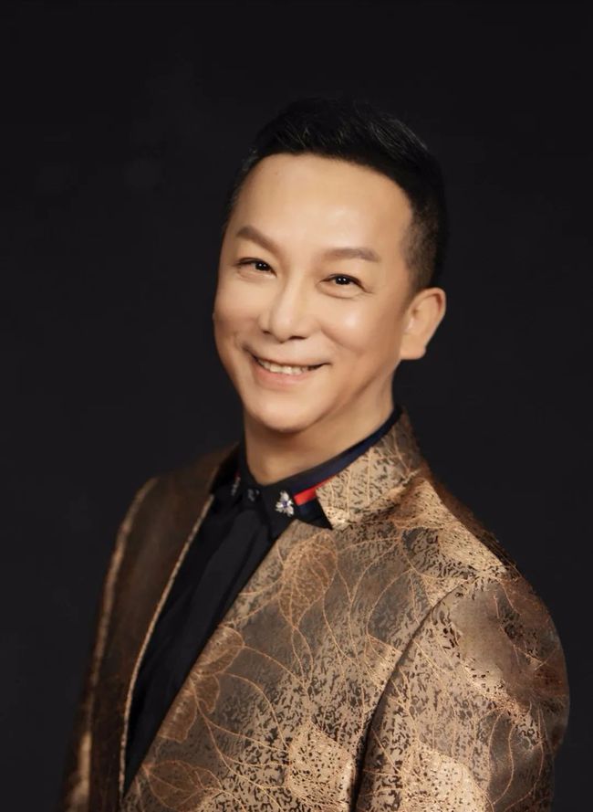 京剧新星李博，璀璨舞台上的璀璨之星