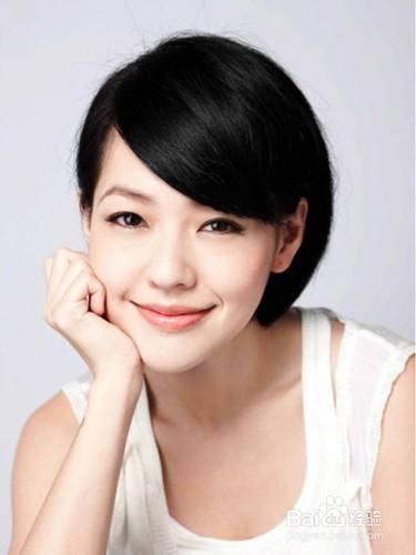 女明星最新短发，科技与时尚的完美融合风采展示
