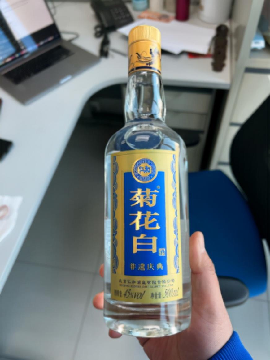 最新酒评比，小巷深处的独特酒香探索之旅