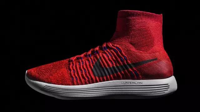 最新Nike跑鞋探索，小巷深处的宝藏，未知魅力的挑战
